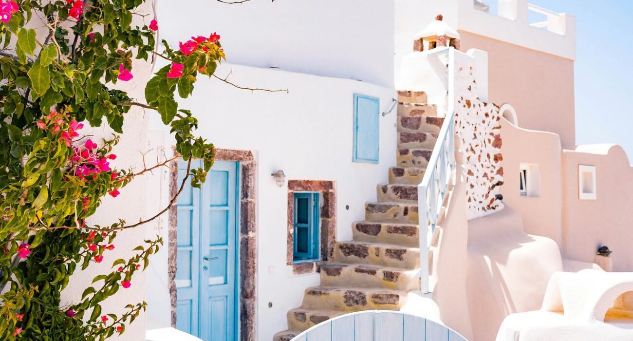 SANTORINI GREECE PERFECT COUPLES BREAK - Image 2
