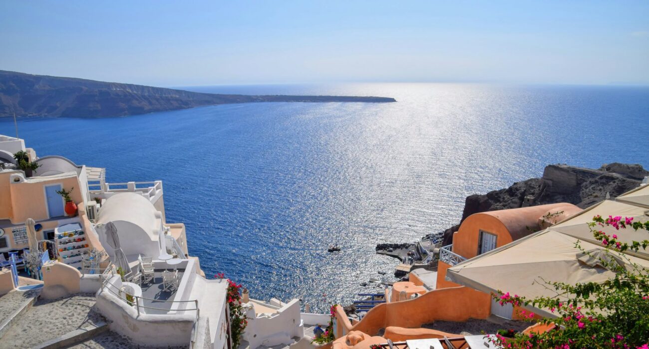 SANTORINI GREECE PERFECT COUPLES BREAK - Image 1