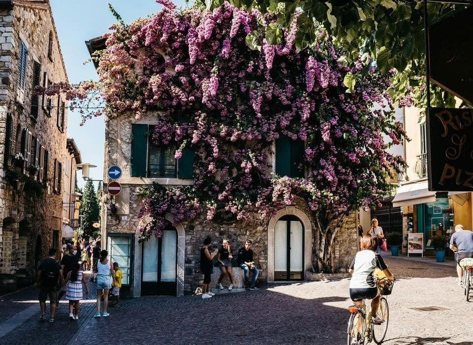 Late Summer at Lake Garda, Venice and Dolomites - Image 5