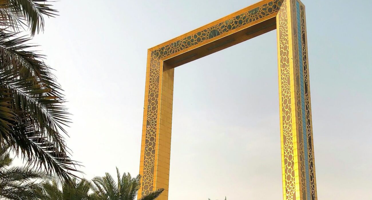 STAY ON THE PALM IN DUBAI - Image 3