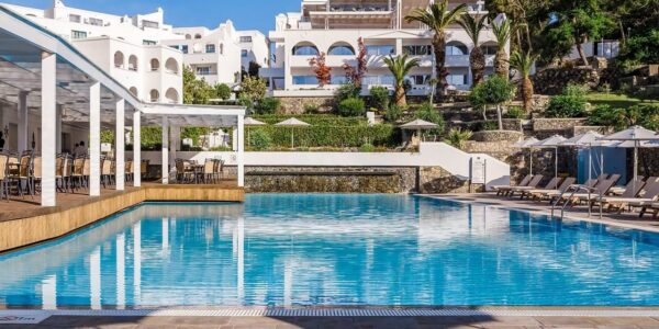 LAST-MINUTE RHODES SUMMER GETAWAY HOLS