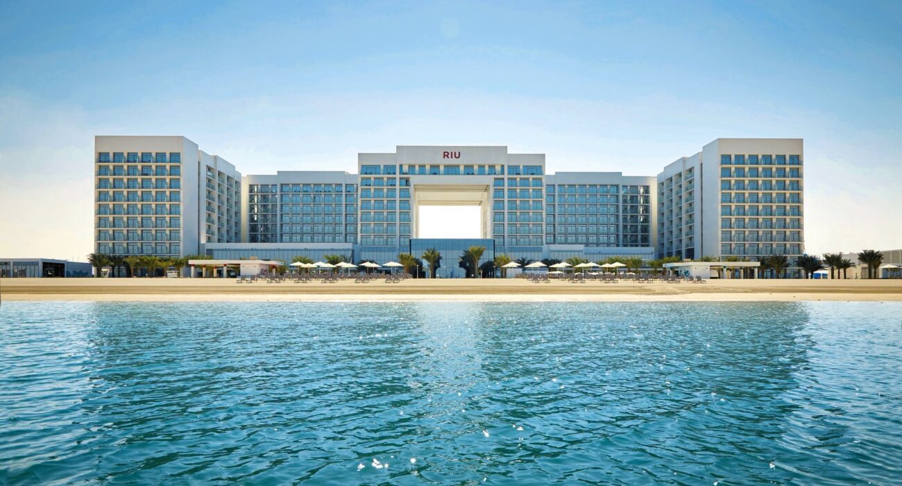 DUBAI ALL INCLUSIVE – BACK WITH A BANG - Image 2