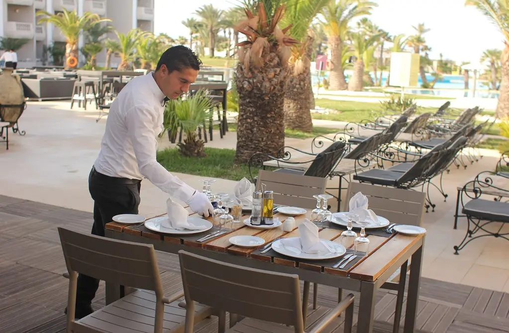 ALL-INCLUSIVE 5* AUTUMN ESCAPE IN TUNISIA - Image 8