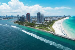VEGAS, MIAMI & CARIBBEAN CRUISING