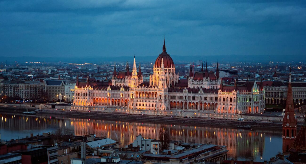 Budapest 4* Christmas Markets NInja Break - Image 1