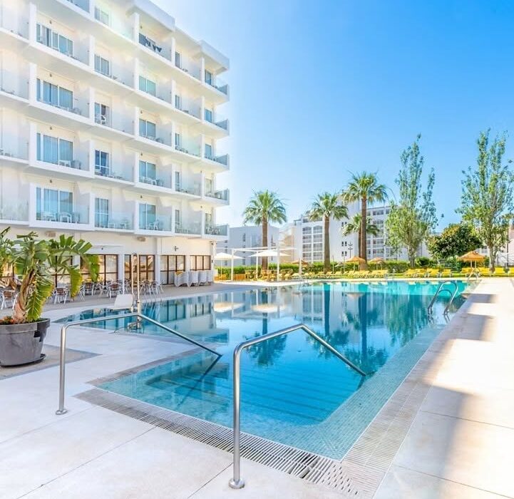 Costa Del Sol Autumn Sunshine Escape Offer - Image 1