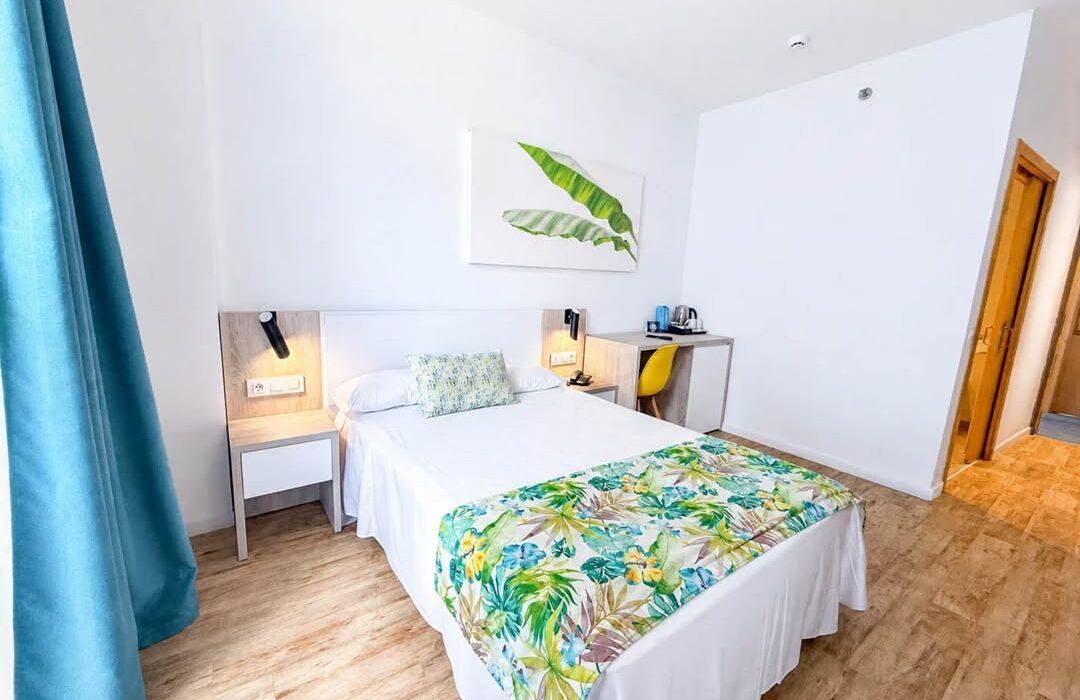 Costa Del Sol Autumn Sunshine Escape Offer - Image 3