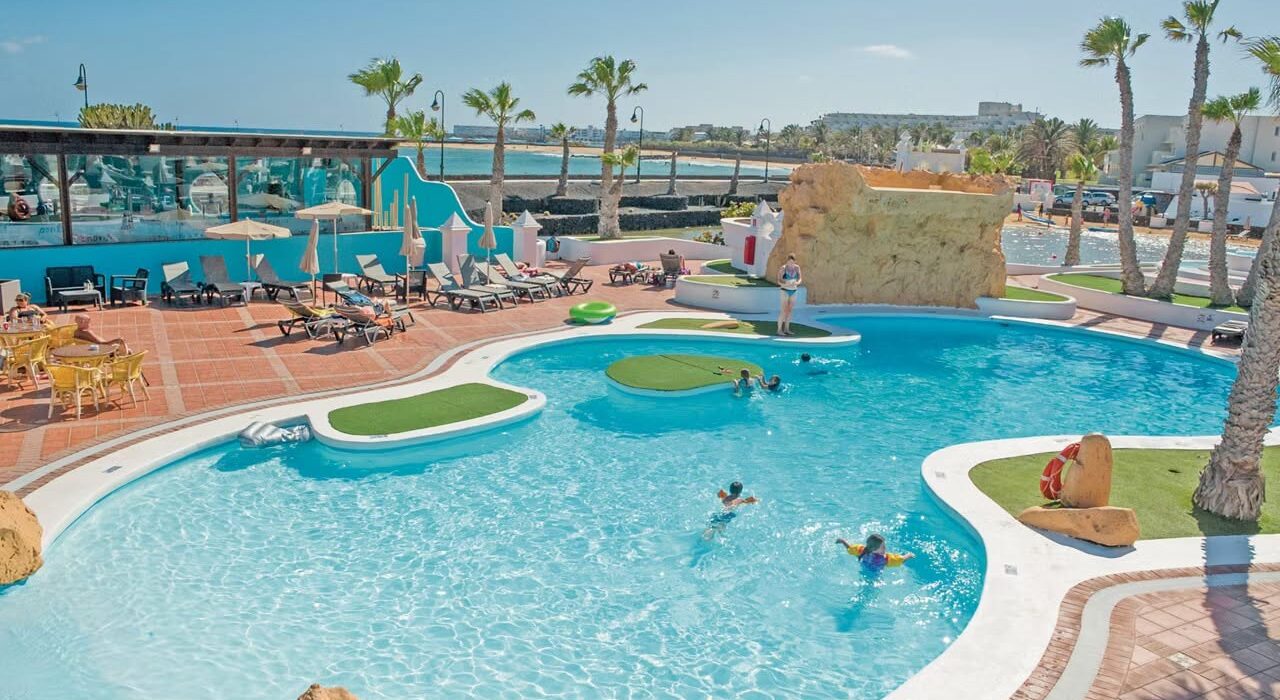 Lanzarote LAST MIN Family Summer Hols Special - Image 1