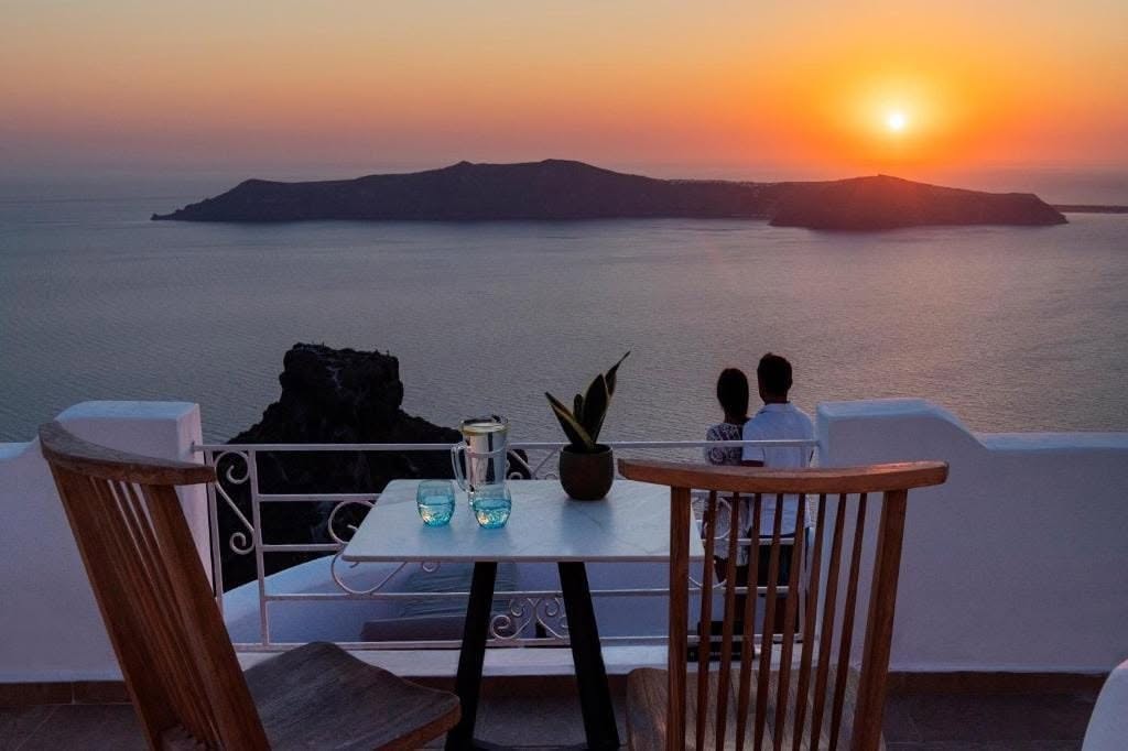 Mid October Mykonos and Santorini Twin Centre - Image 2