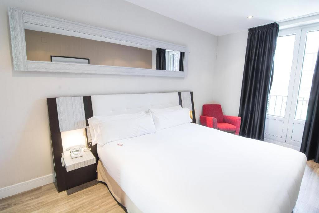 Summer City Break to Madrid Spain with Tour Incl - Image 3