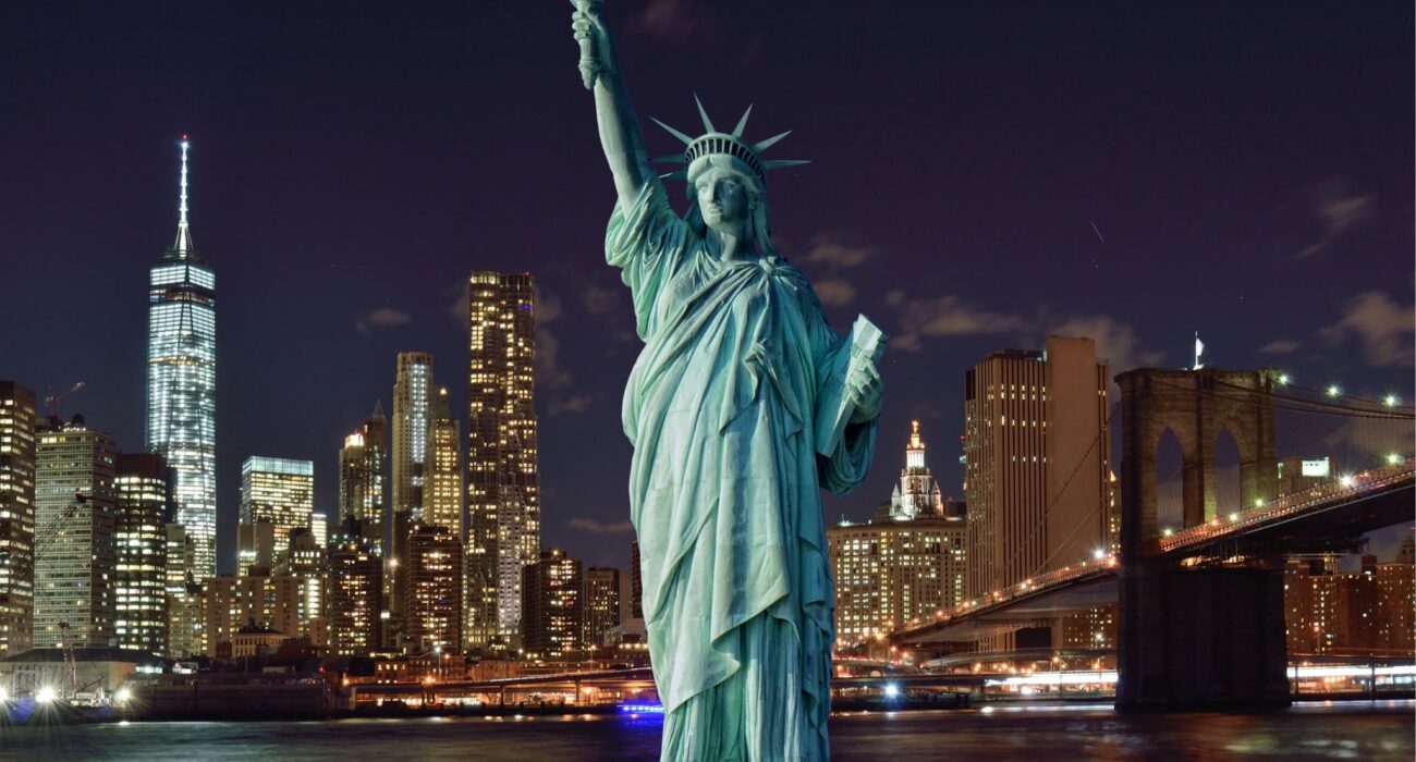 Late Year Visit to The Big Apple NYC - Image 1