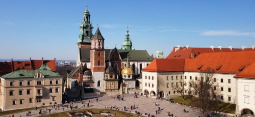 AUTUMN CITY BREAK IN KRAKOW OLD TOWN
