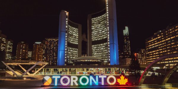 Toronto Canada with Niagara Falls Day Trip