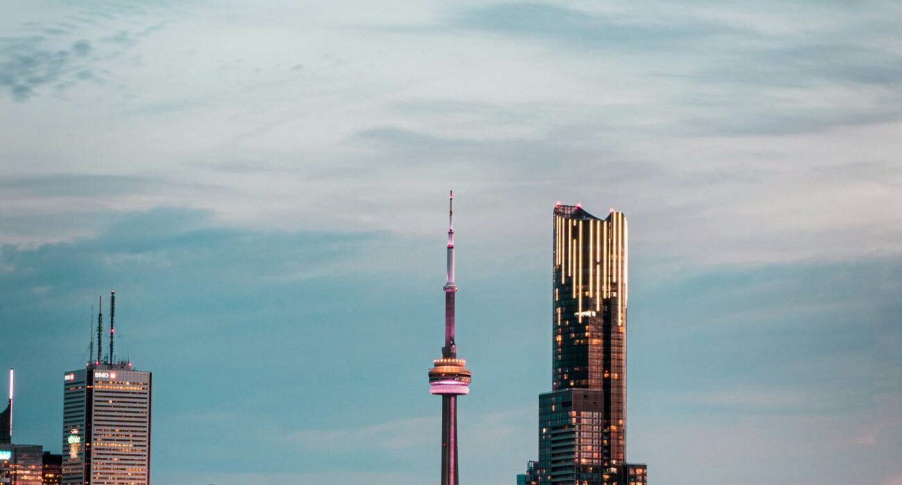 Toronto Canada with Niagara Falls Day Trip - Image 2