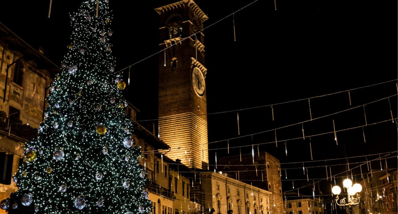 Experience the Christmas Markets in Verona Italy - Image 3