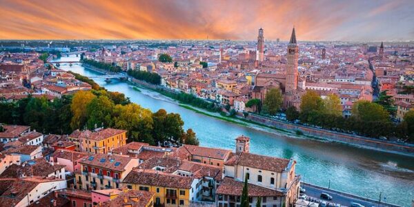 LAKE GARDA PLUS VENICE & VERONA TRIPS