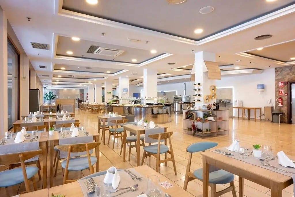 Mid August Family Hols Special to Tenerife - Image 3