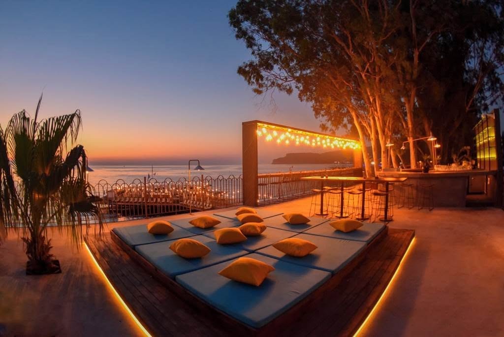 Turkey 5* Beachfront Luxury Autumn Sunshine - Image 2