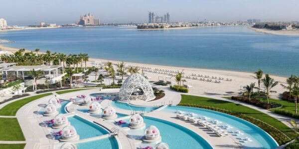 DUBAI THE PALM 5* LUX FAMILY OFFER