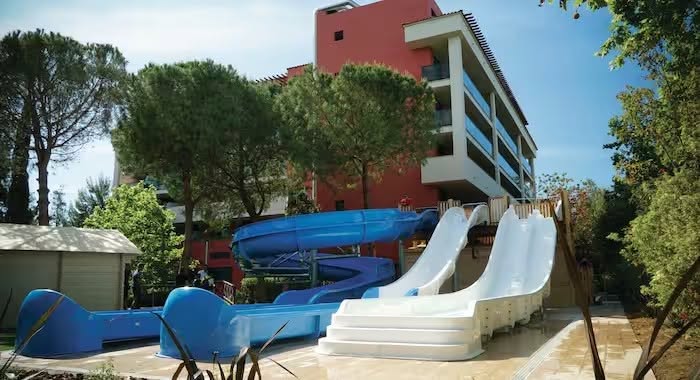 LAST MIN Family Fave Salou Spain Hols - Image 3