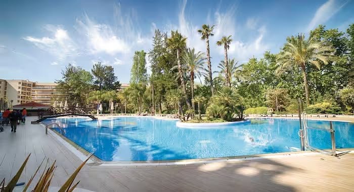 LAST MIN Family Fave Salou Spain Hols - Image 6