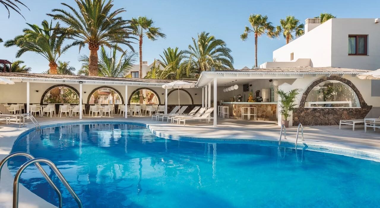 HALLOWEEN FUERTEVENTURA FAMILY OFFER - Image 1