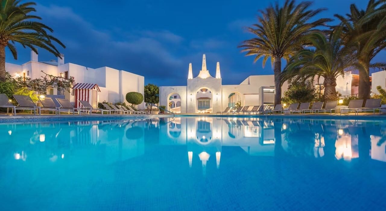 HALLOWEEN FUERTEVENTURA FAMILY OFFER - Image 4