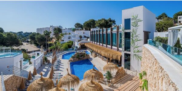 Adults-Only ULTIMATE LUX Majorca Escape