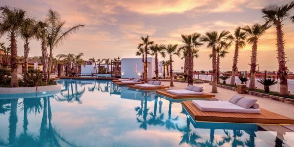 Swim Up Room at Stella Island Luxury Resort & Spa