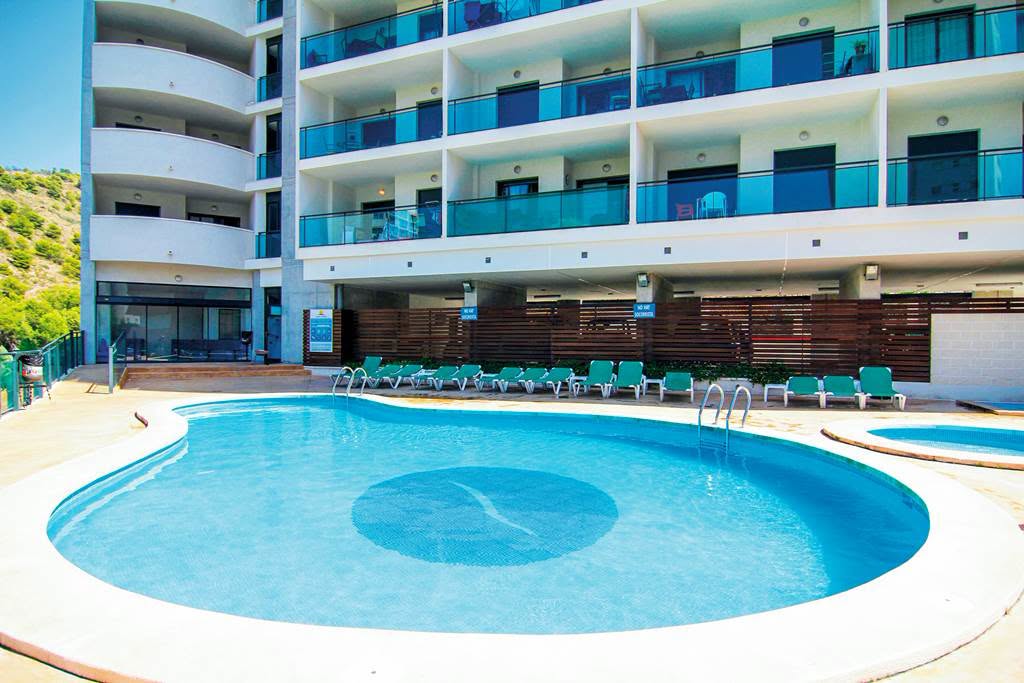 Early October Benidorm LONG WEEKEND Mates Break - Image 1