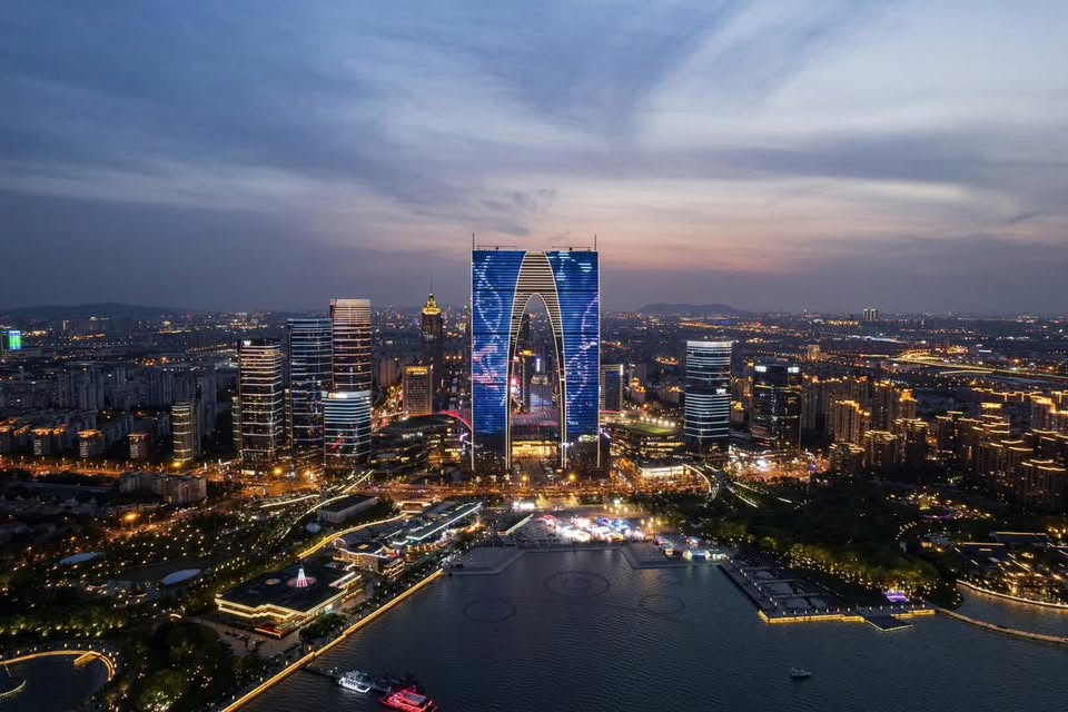 BUCKET LIST Incredible China 2027 Group Tour - Image 2