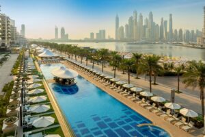 Dubai Luxury Autumn NInja Getaway Break
