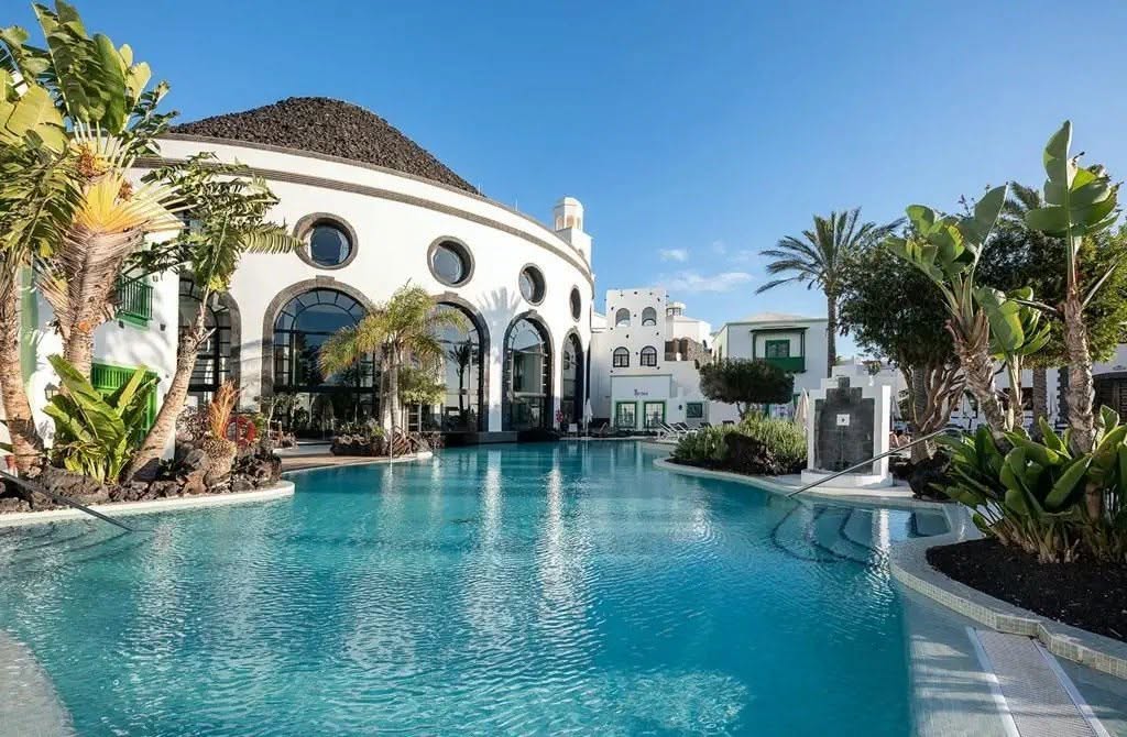 Lanzarote 5* Couples Escape Winter Sunshine - Image 1
