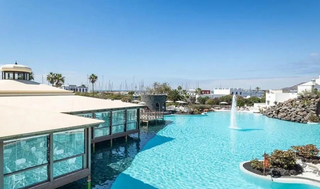 Lanzarote 5* Couples Escape Winter Sunshine - Image 2