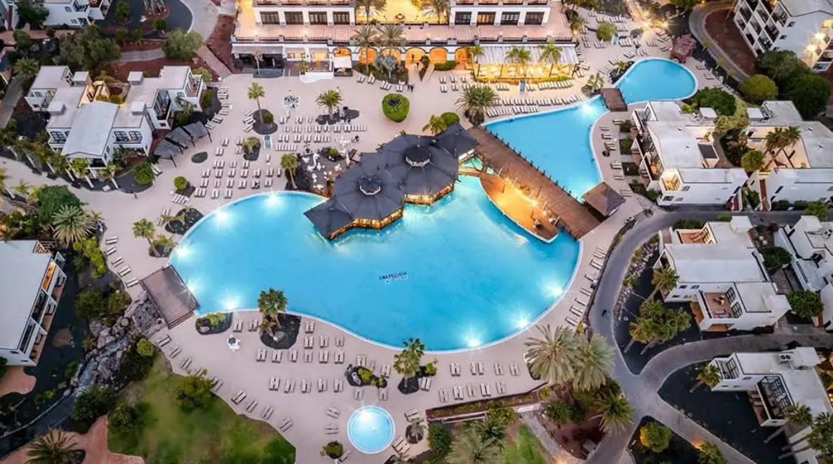 Lanzarote 5* Winter Sun NInja BARGAIN Break - Image 3