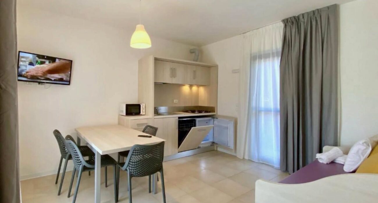 Family Summer Specials to Lake Garda Italy - Image 4