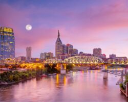 Girls Getaway to Nashville USA …… YEEHAWW