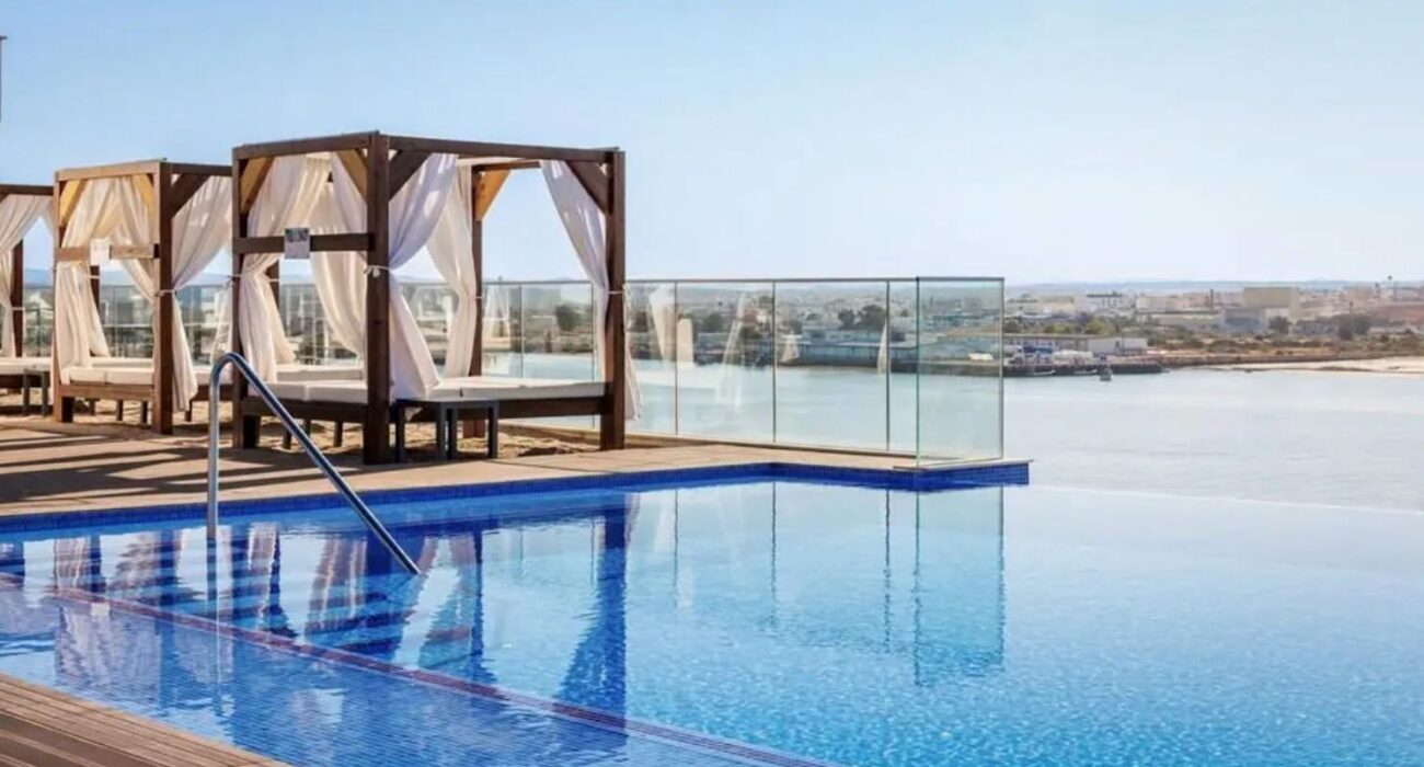Adults Only 4* Algarve Portugal Short Break - Image 2