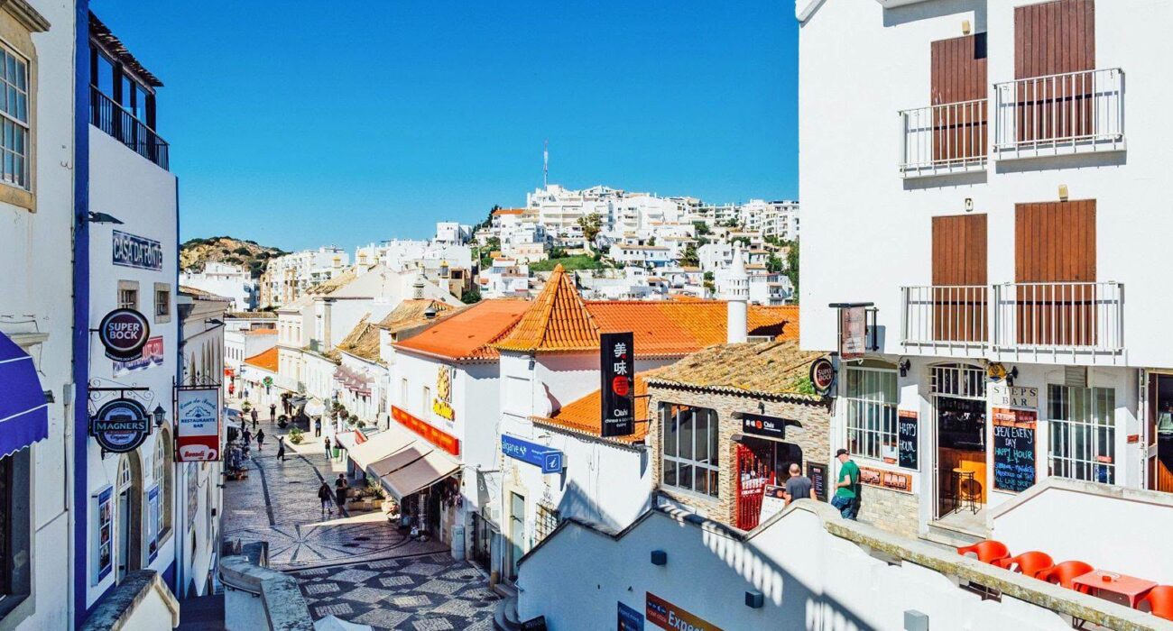 LAST MIN Algarve Portugal Family Summer Hols - Image 3