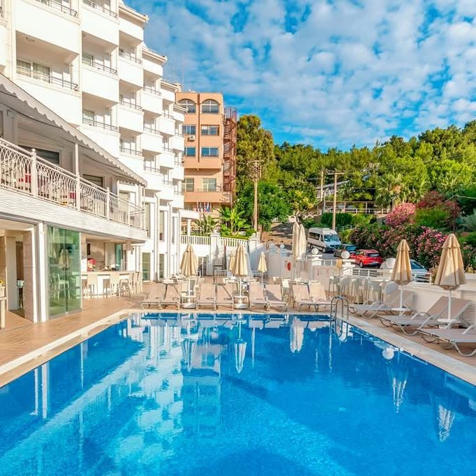TURKEY END OF SUMMER 4* ADULT ONLY - Image 1
