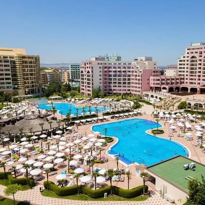Sunny Beach Bulgaria 4* September VALUE - Image 1