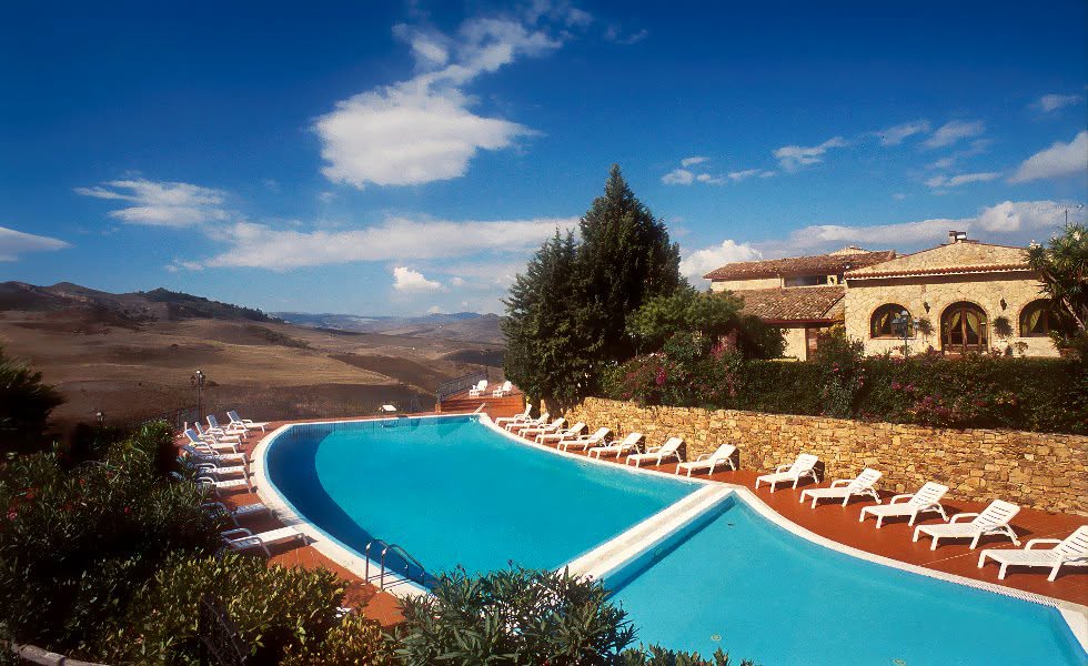 Summer in Sicily with Food and Pizza Tour - Image 2