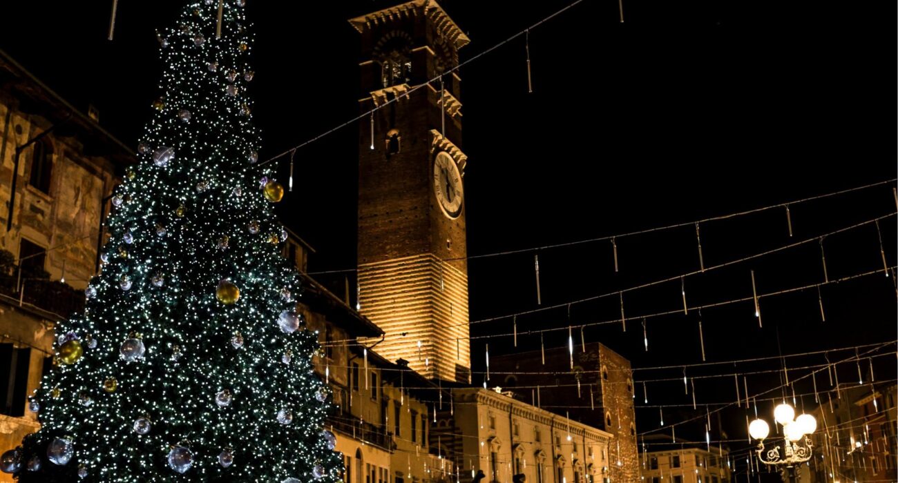 Experience the Christmas Markets in Verona Italy - Image 2