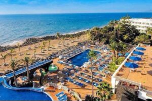 Late Summer Lanzarote Beachfront Location