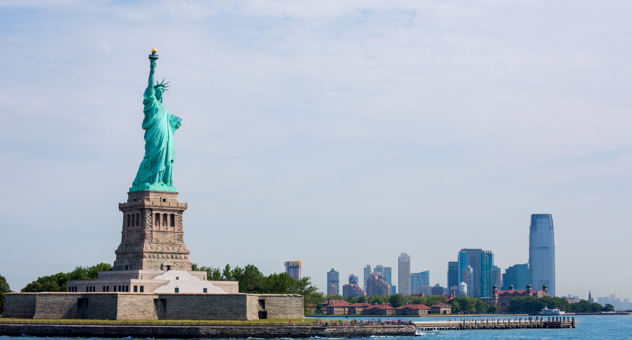 5* NEW YORK BUSINESS CLASS TRAVEL - Image 1