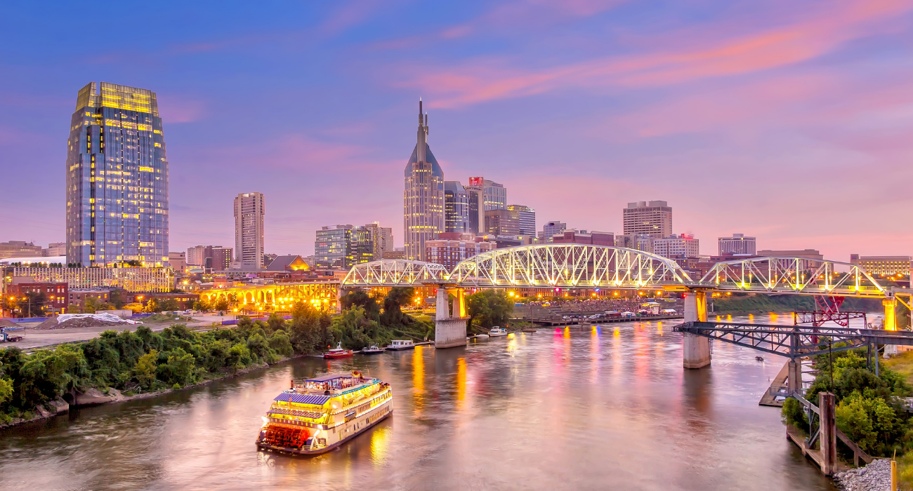 5* Nashville BUSINESS CLASS TRAVEL - Image 2