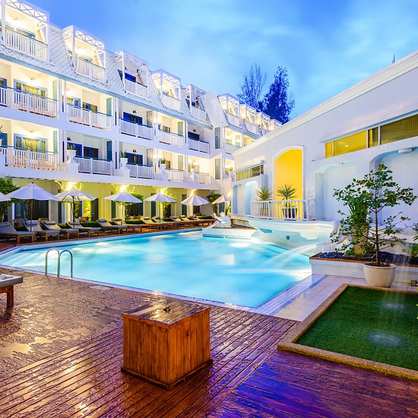 PHUKET, THAILAND UNDER £800 - Image 2