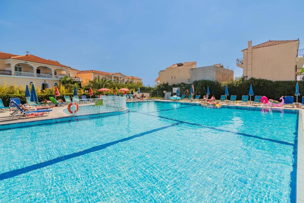 Zante Greece Young and Lively Late August Hols - Image 1