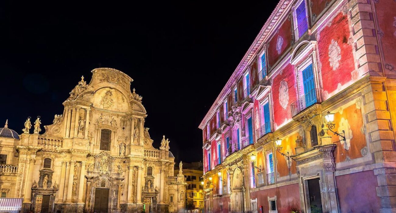 LAST MIN MURCIA CITY BREAK BARGAIN ALERT - Image 3