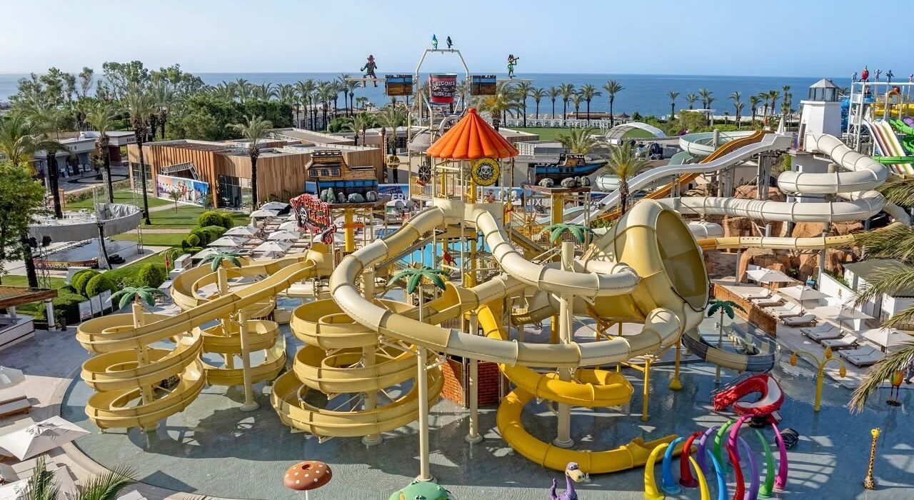 Easter Family Special Turkey 5* Titanic Deluxe - Image 5